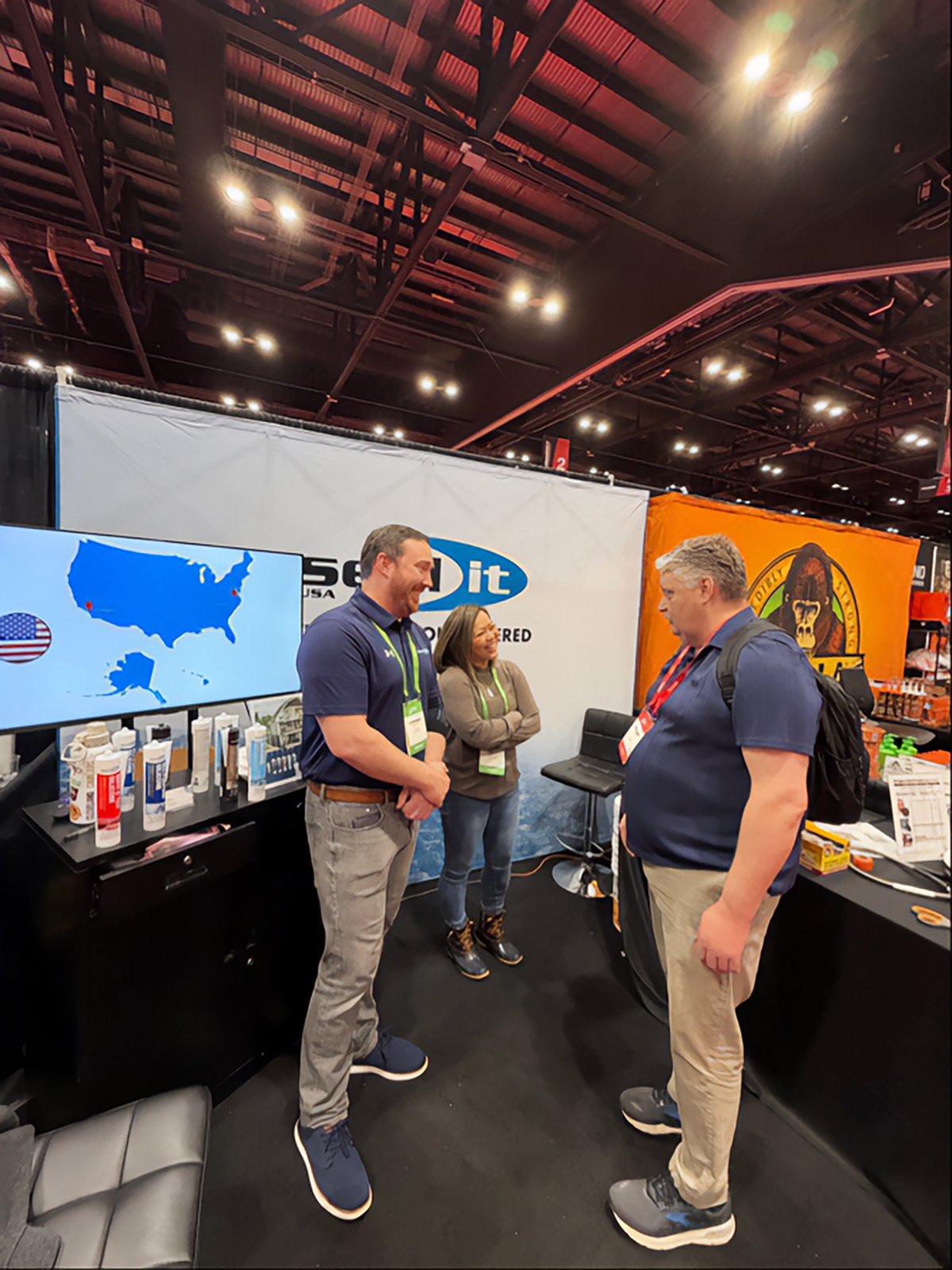 Bond It Connects with Customers at the Grainger Show 2026